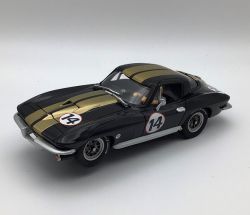 Carrera Evo. 1/32, Chevrolet Corvette Sting Ray Nr. 14