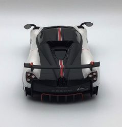 Scalextric 1/32, Pagani Huayra Roadster BC, C4399