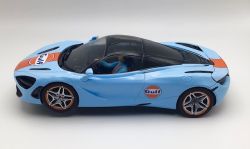 Scalextric 1/32, McLaren 720S,  Gulf Edition