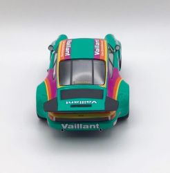 Scalextric 1/32, Porsche 911 3.0 RSR, Vaillant, C4439