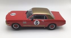 Scalextric 1/32, Ford Mustang, 'Alan Mann Racing', C4339