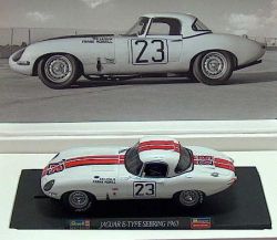 Revell 1/32, Jaguar E-Type 1963, (in Geschenkbox)