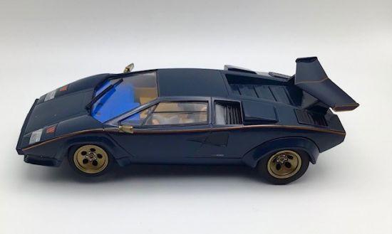 Scalextric C4411 Lamborghini Countach 1/32 Slot Car.