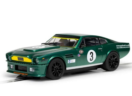 Scalextric 1/32, Aston Martin V8, Nr.3, C4256